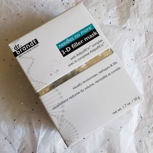 Dr. Brandt Needles No More 3D filler mask